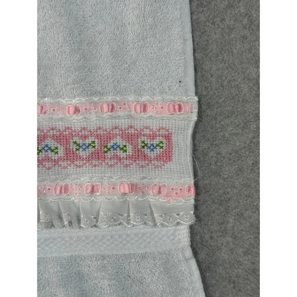 Vintage Premier White Hand Towel Needlepoint Heart Coquette Lace Ribbon